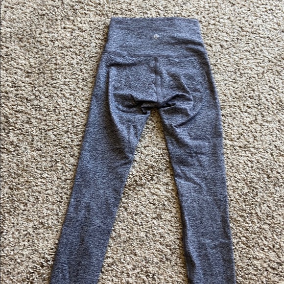 Lululemon 25” wunder under - Picture 10 of 10